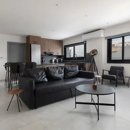 Urban Condo 33 With Veranda - 2 Bdr Nicosia Exterior photo